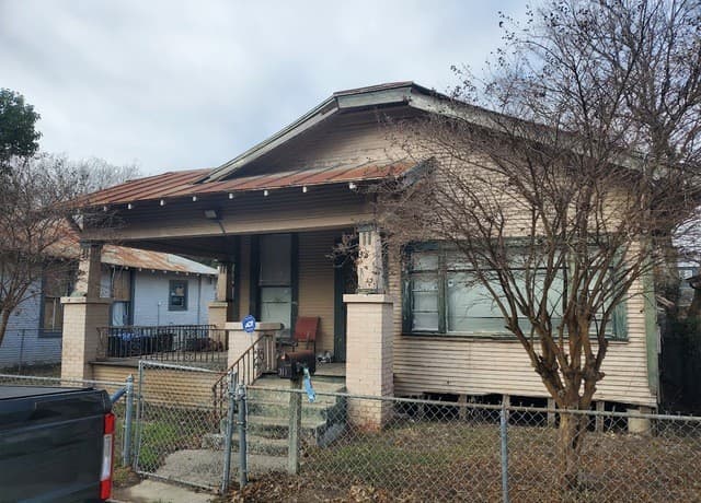 311 S Monumental Street