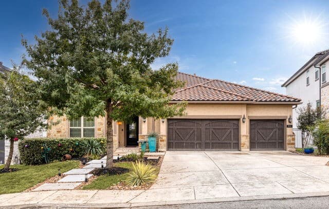 7034 Bella Bluff