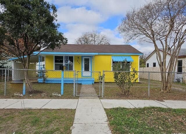 417 E Huff Ave