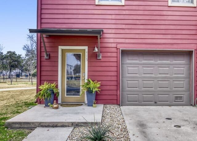 415 Santa Clara Unit 1