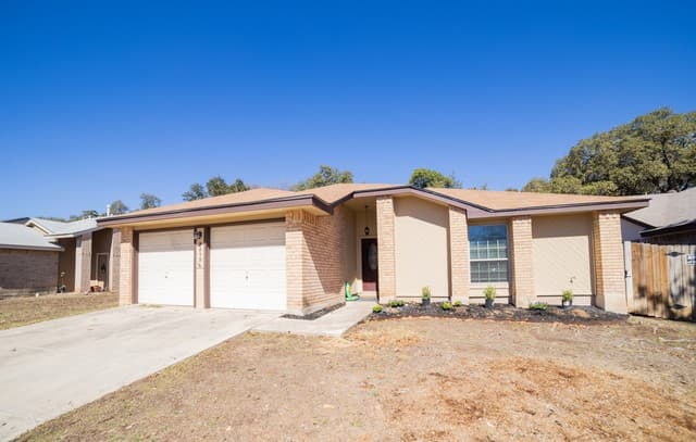 9519 Brook Green