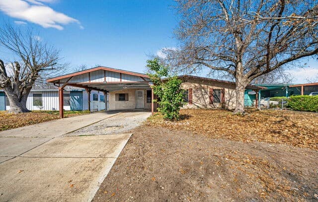 155 Seacomber Pl