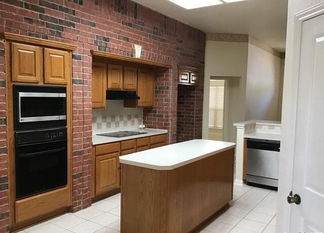 9615 Rocksprings