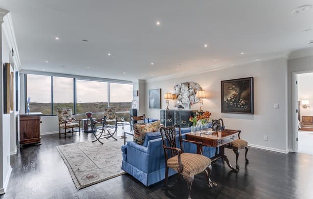 200 Patterson Unit APT 700A
