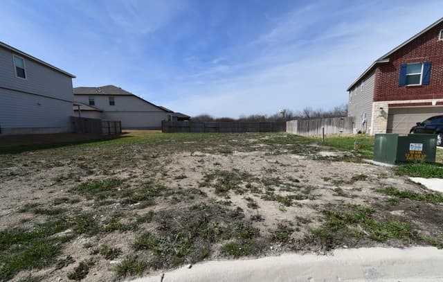 406 Saddle Haven