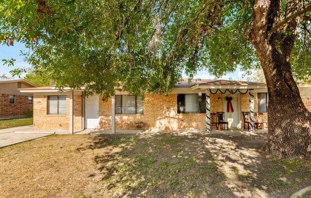 218 Redbud, New Braunfels, TX 78130