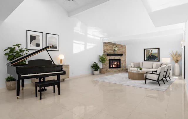 11702 Pepper Tree