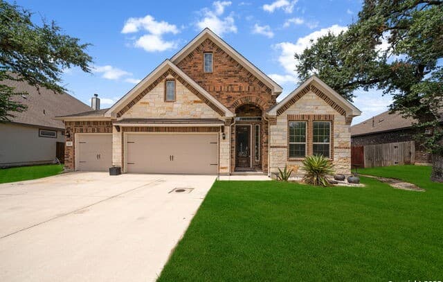 122 Noble Woods