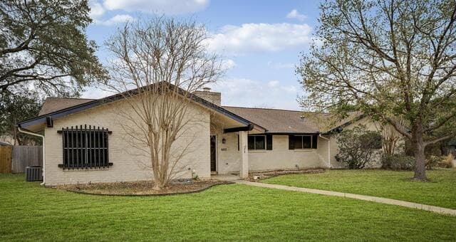 602 Moorside