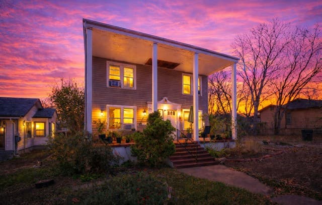 625 Hammond