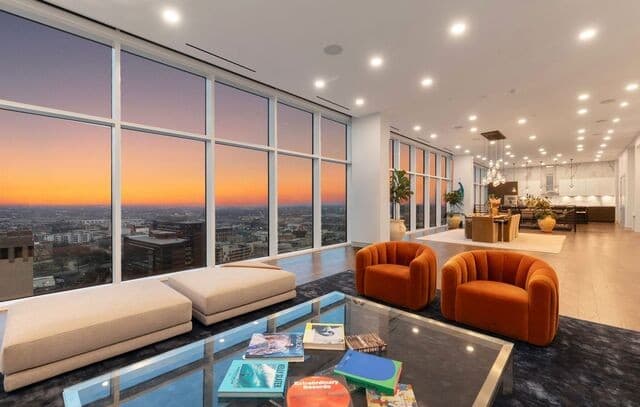 123 Lexington Unit 1803