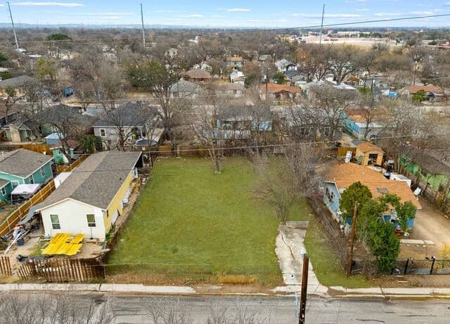 1017 Patton