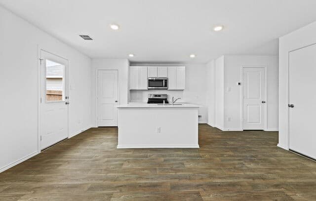 12535 Ivory Pkwy