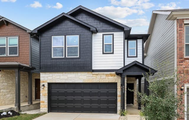9027 Summerwood Bend