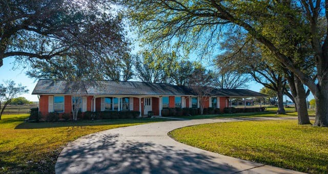 25 Labus Ln