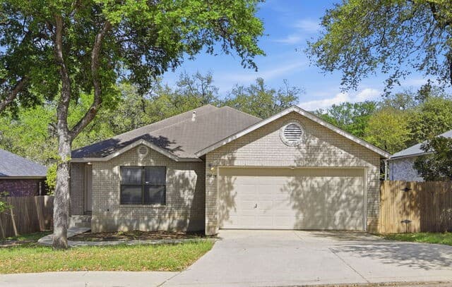 15824 Lomita Springs