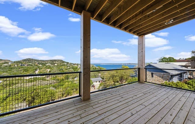 1123 Ledge Path