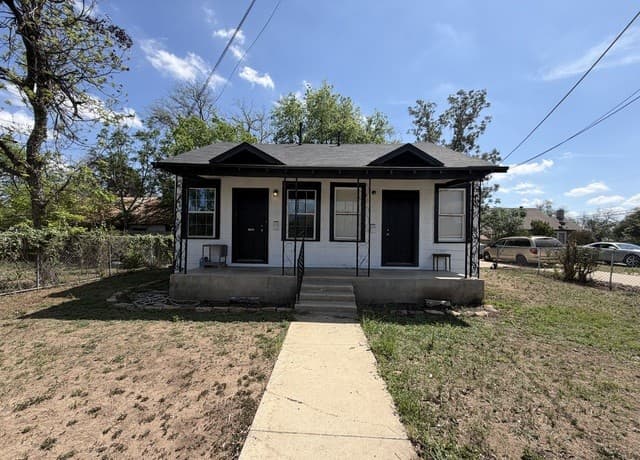4912-4914 Greenwood
