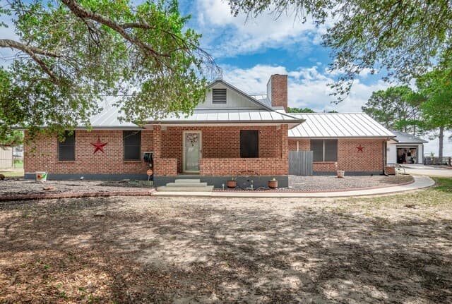 213 Bluebonnet Ridge