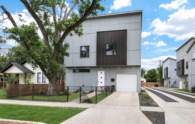1138 Gibbs Unit 101