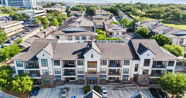7342 Oak Manor Dr Unit 1302