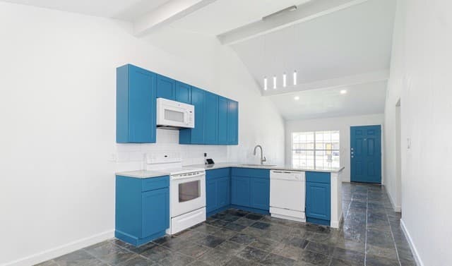 7006 Glen Pass