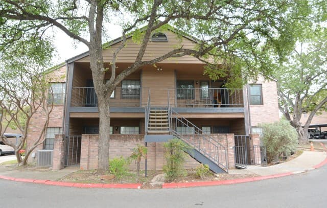 4803 Hamilton Wolfe Road Unit 704