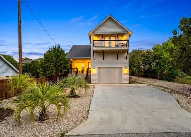 1528 Connie Drive