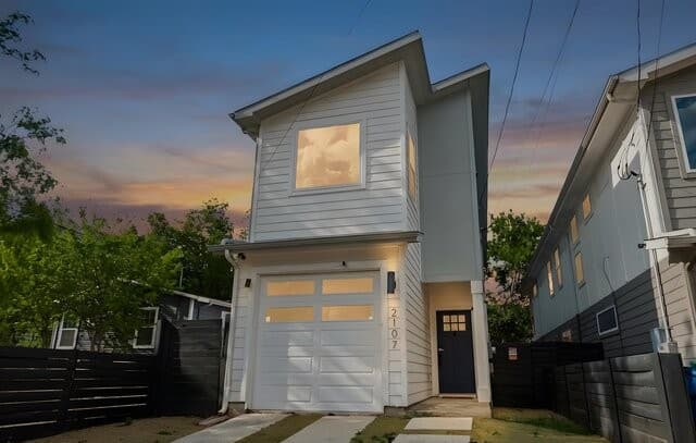 2107 Schley Ave