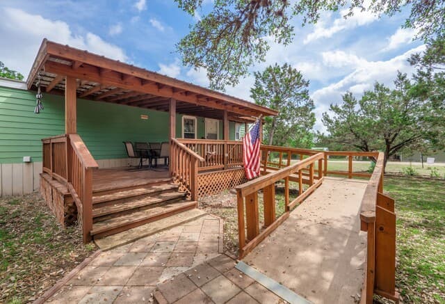528 Private Rd 1516