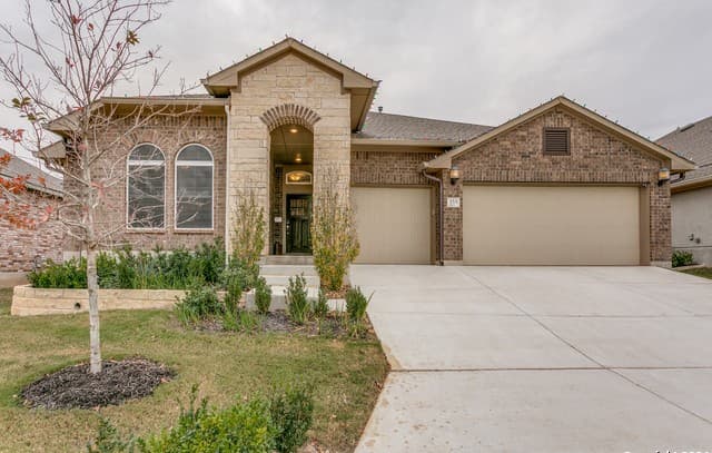 355 Borchers Blvd