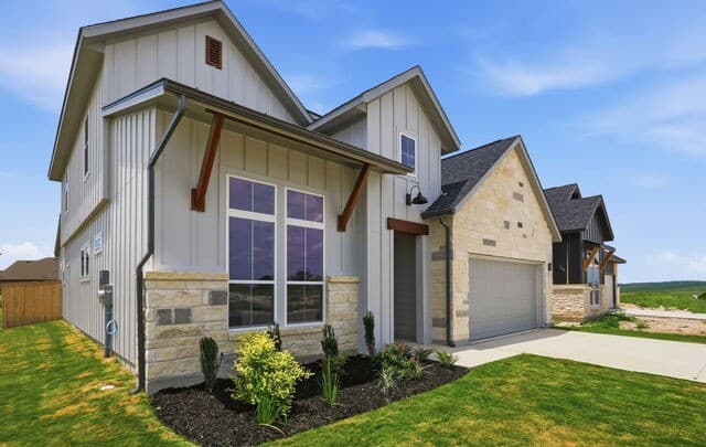 113 Travis Drive