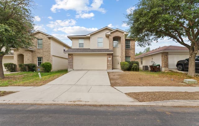 6526 Charles Field