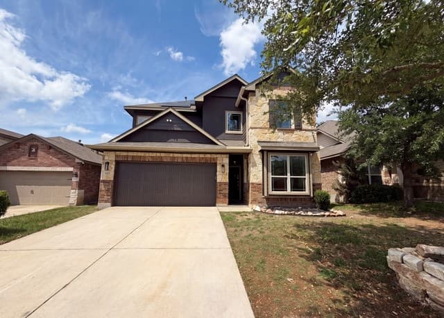 5815 Akin Elm