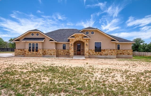 116 Hondo Ridge Dr