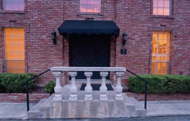 8033 N New Braunfels Unit # 400 E