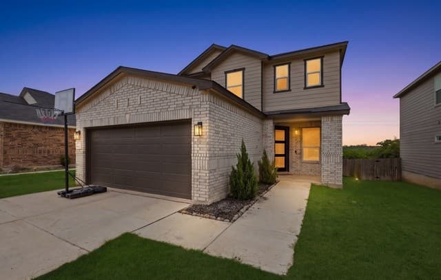 15743 Selene View