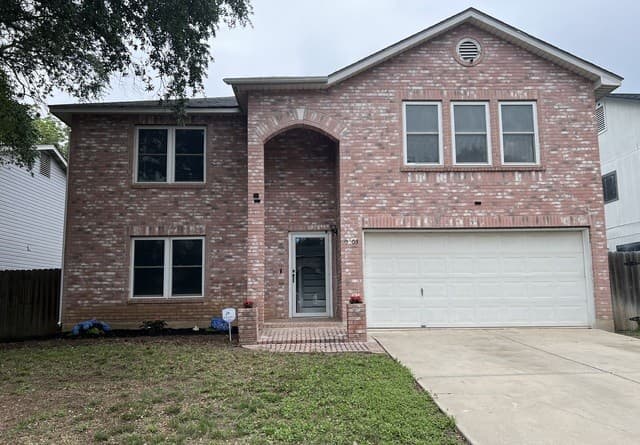 9903 Kelton Dr