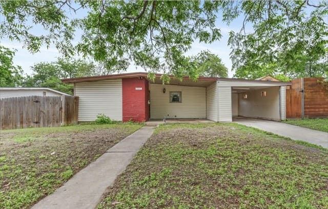 114 Birchwood Dr
