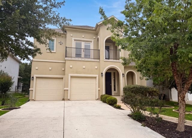 2711 Mossgrove Park