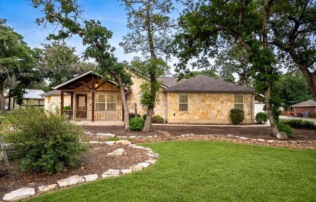 552 Jacobs Ln