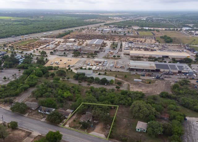 4714 E Southcross, San Antonio, TX 78222