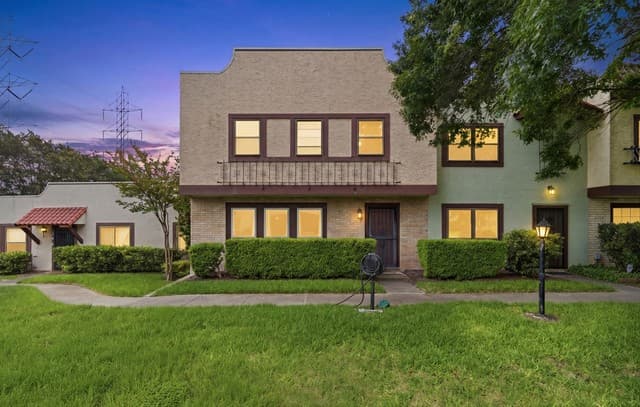 10959 Crown Park Lane