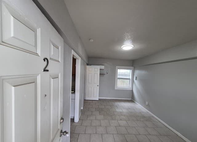 115 Caldwell St Unit 2