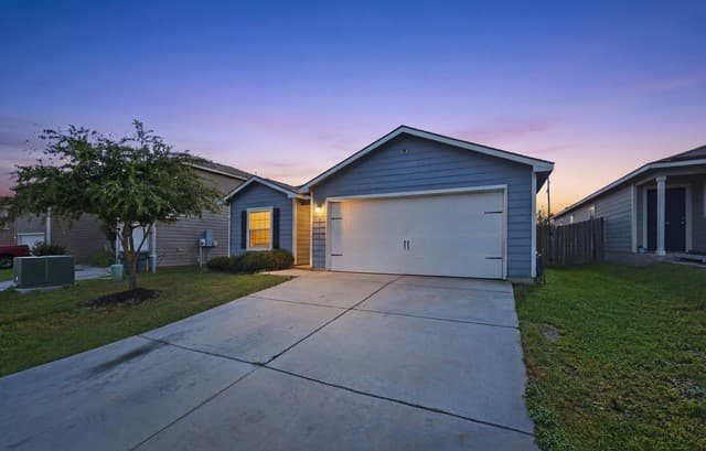 6715 Rosenthal Pass