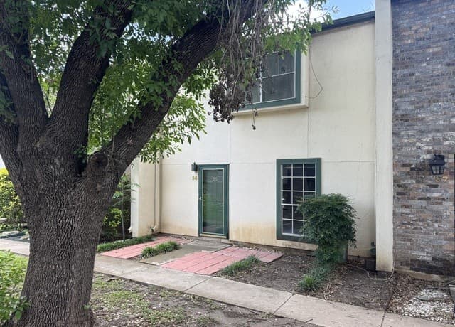 6427 Wurzbach Unit 36