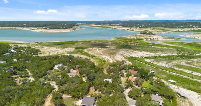 190 Private Road 275