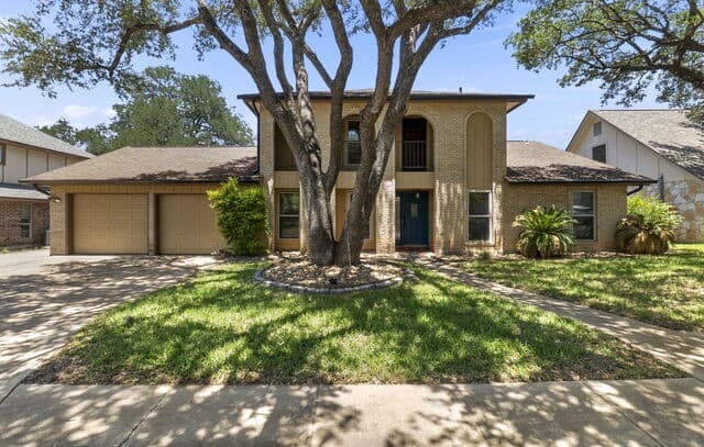 2807 Burnt Oak St