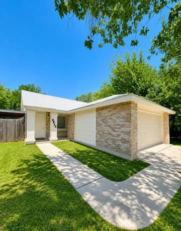 8023 Laurel Bnd