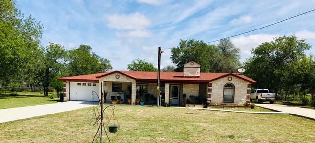 1215 Red Gate Dr
